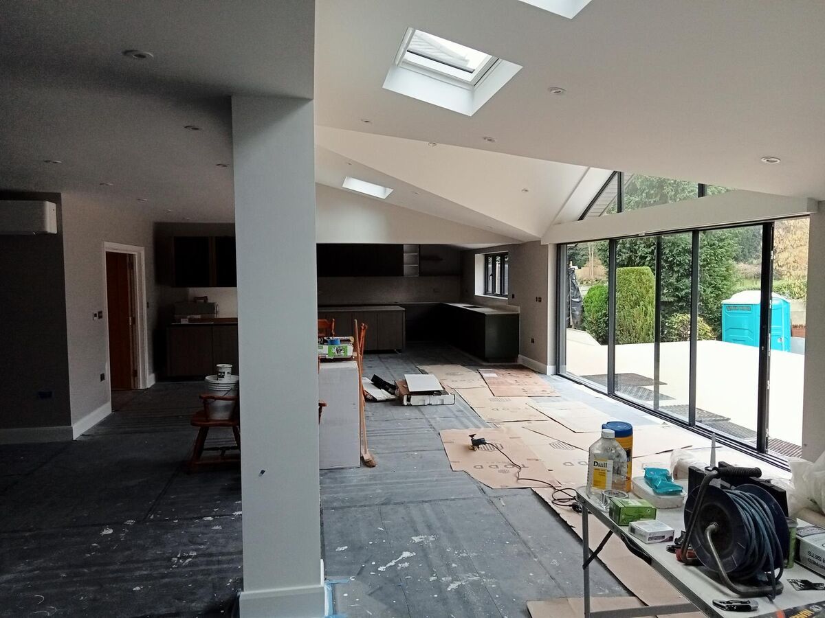 painting and decorating Chinatown, W1